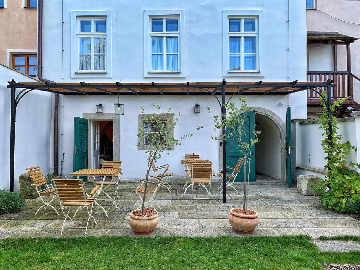 Penzion Secese Telc Exterior photo